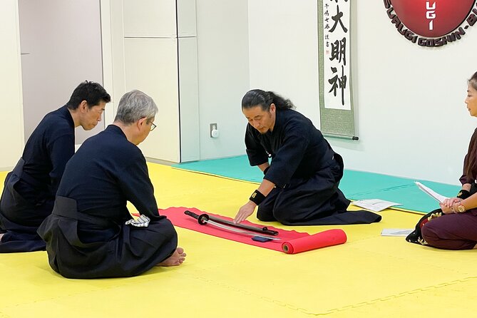 Samurai Sword Training: Learn Authentic Combat Skills in Tokyo - Participant Guidelines and Accessibility