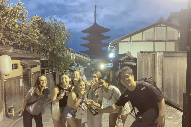 Small Group Walking Tour in Gion at Night With Sake in Hand - Preparing for the Tour