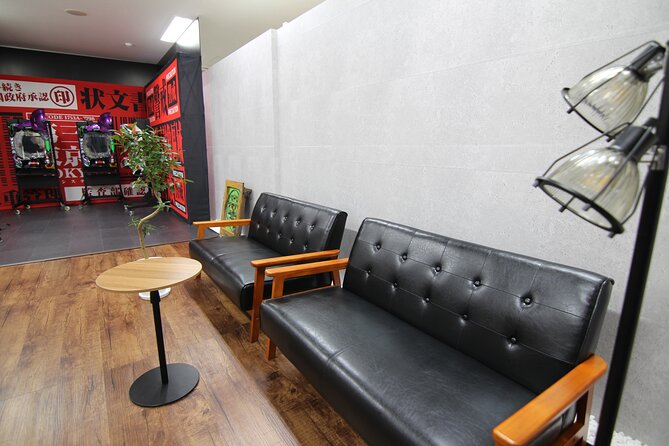 Tokyo Kanamachi Pachinko Experience - Pachinko Etiquette and Customs