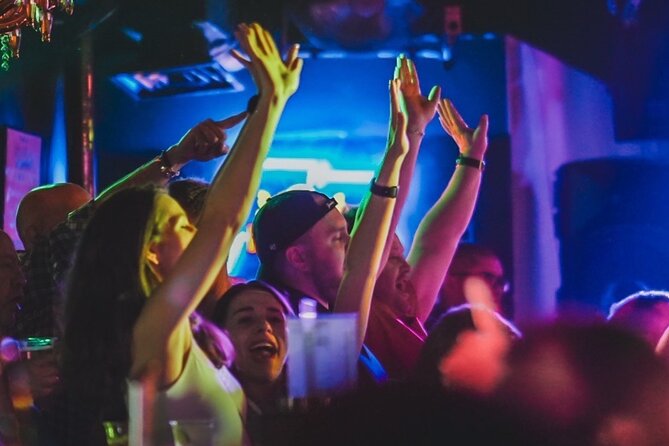 Tokyo Shibuya Club Hopping Tour With Japanese College Students - Exploring Shibuyas Vibrant Nightlife