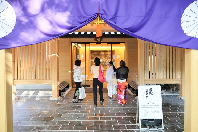 World Heritage Shimogamo Shrine Private Tour - The Significance of Shimogamo Shrine