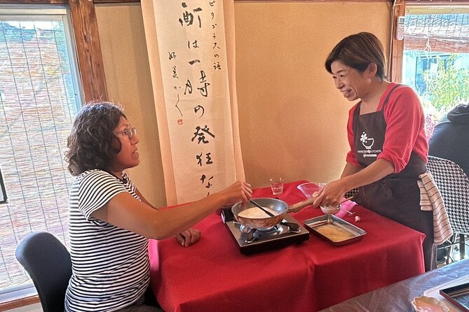 Yanaka Japanese Sweets Making and Tea Time Homely and Local Style - Group Size and Accessibility