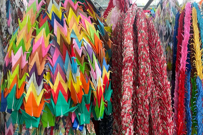 Hiroshima Peace Memorial and Highlights Private Tour With a Local - Optional Customization and Personalization
