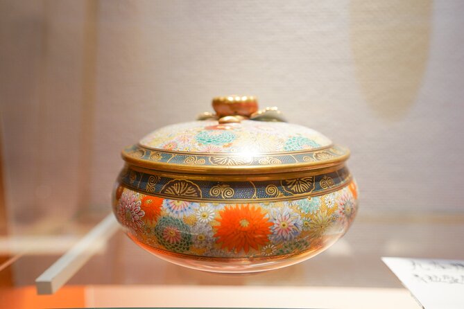 Kanazawa Half-day Historical Walking Tour - Enjoying Kanazawas Culinary Delights