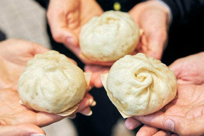 Osaka Street Food Tour With a Local Foodie: Private & 100% Personalized - Ensuring Quality and Professionalism in Guide Selection
