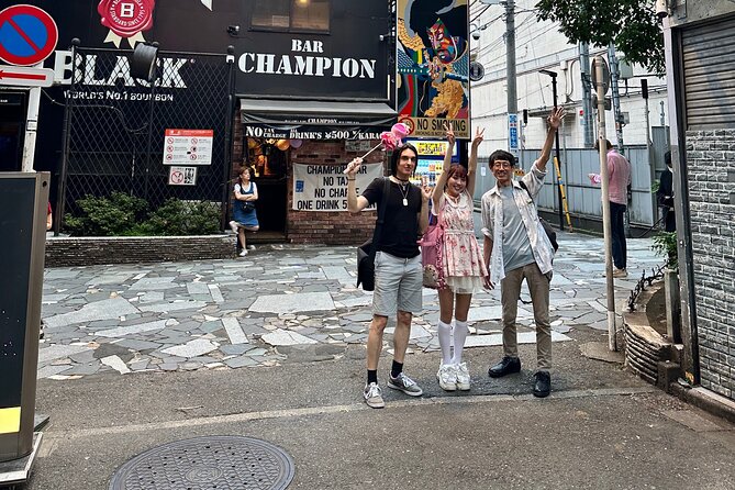 Shinjuku Nightlife Tour - Experiencing Japanese Cuisine and Drinks