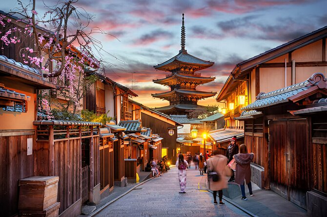 3 Days Private Osaka Kyoto and Nara Tour With English Driver - Experiencing Kyoto