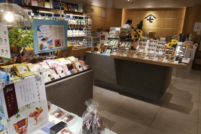 Experience a Western Twist on Japanese Sake Snacks - Taking in the Sake Snack Experience