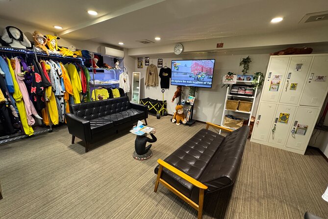 Go Kart Tour in Tokyo (Shibuya Crossing~Harajuku~Shinjuku) - Shinjuku: Navigating the Urban Landscape by Go-Kart