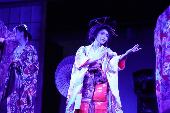 Inside the Tokyo Tower, Enjoy Traditional Japanese Music & Dance - Exploring the Tokyo Tower Beyond the Performance
