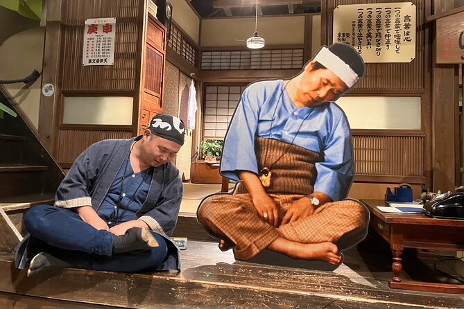 Private Tokyo With Exceptional Guide Tailored to Your Needs - Experiencing the Vibrant Local Culture