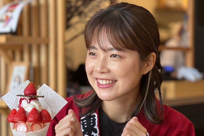 Private Tour With Local Japanese Female Guide - Sampling Japanese Cuisine and Drinks
