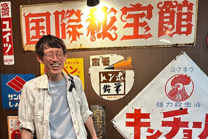 Shinjuku Nightlife Tour - Discovering the Unique Atmosphere of Kabukicho