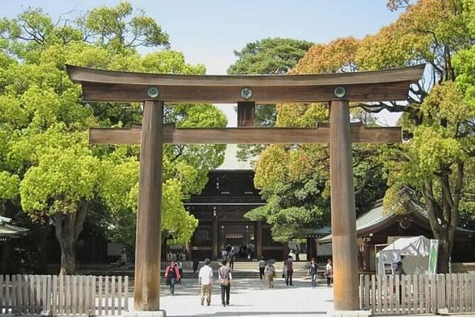 Tokyo Private Day Tour by Car With English Speaking Driver Guide - Itinerary and Attractions