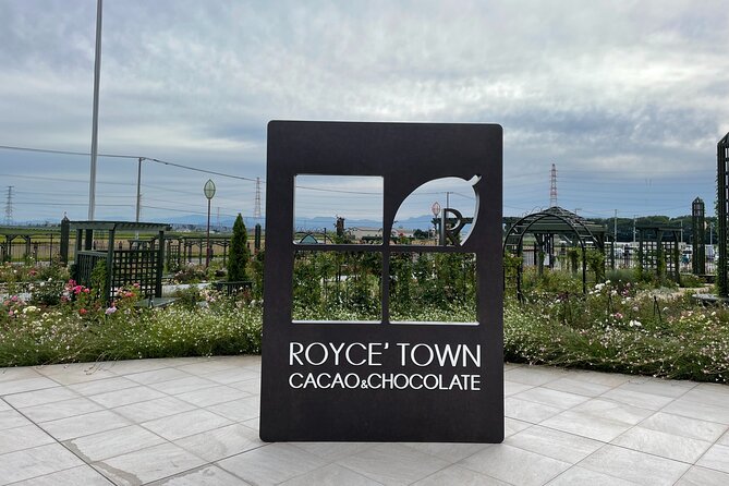 Sapporo Privete Tour: Royce Town, Autumn Foliage, Sunset Viewing - Sunset at Cassiopeia Hill