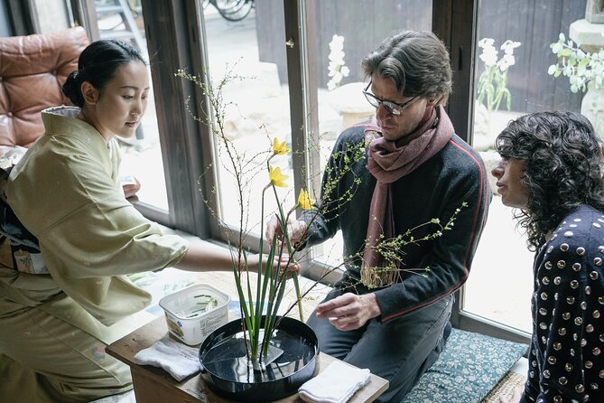 Ikebana Traditional Japanese Art of Flower Arranging - Good To Know
