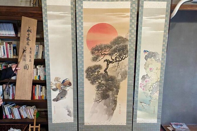 Kakejiku (Hanging Scroll) Historical Art Class in Abeno Osaka - Good To Know