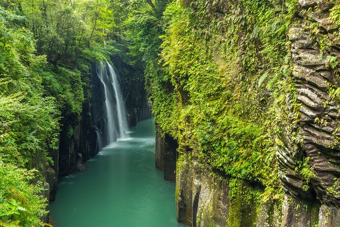 Kyushu Day Trip Miyazaki Takachiho Gorge and Shrine From Fukuoka - Good To Know
