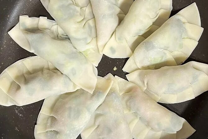 Learn to Make Home Style Tempura Udon and Gyoza - Good To Know