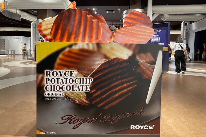 Sapporo Privete Tour: Royce Town, Autumn Foliage, Sunset Viewing - Good To Know