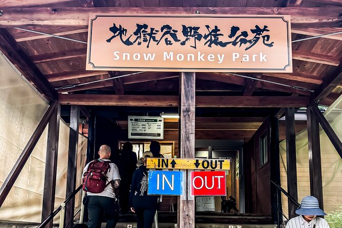 Snow Monkey Park Private Tour From Tokyo With Licensed Guide - Good To Know