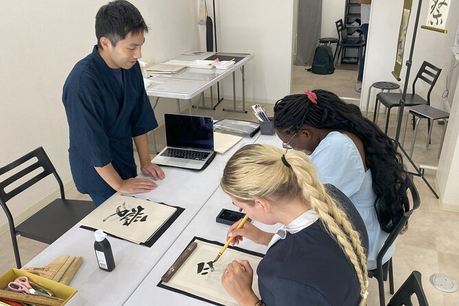 Tokyo: Calligraphy and Kakejiku (Hanging Scroll) Workshop - Good To Know