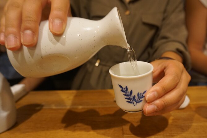 Tokyo: Shinjuku Hidden Japanese Bar Tour (Neon Light City) - Good To Know