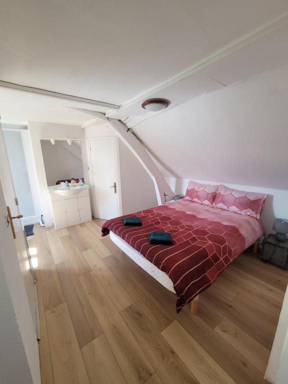 2-Room Accommodation at Le Relais Normand Review