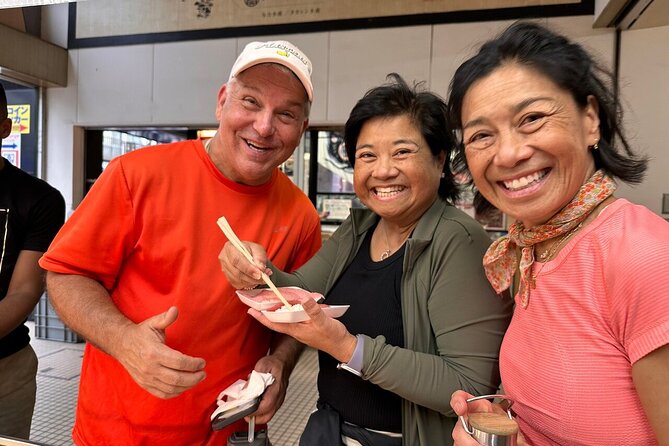 3-Hour Tsukiji Market Food-Hopping Guided Tour