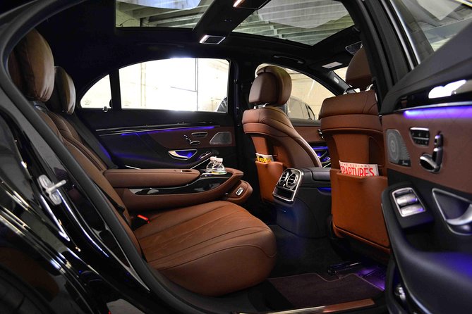 4 Hours Private Chauffeured DC Sight Seeing Tour / SUV & Sedan