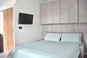 47 Carnot Place - Overview of Le 47 Place Carnot