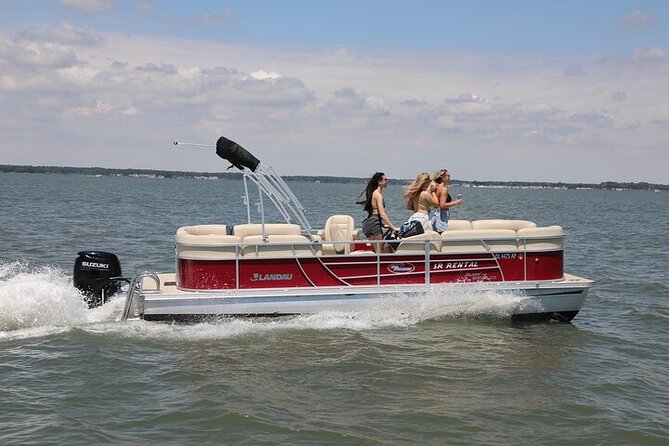 8-Hour Luxury Pontoon Boat Rental in Dewey Beach, DE