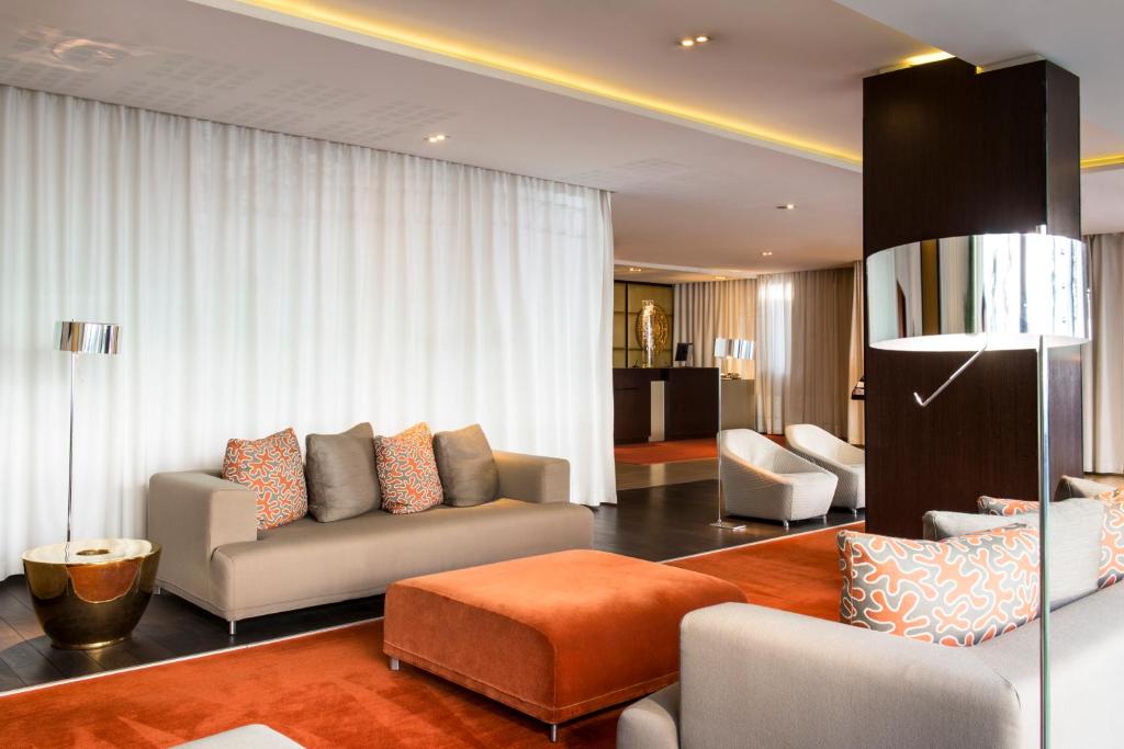 Adagio Nice Centre - Property Overview