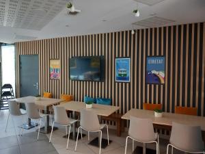 Aparthotel Adagio Access Le Havre Les Docks - Property Overview