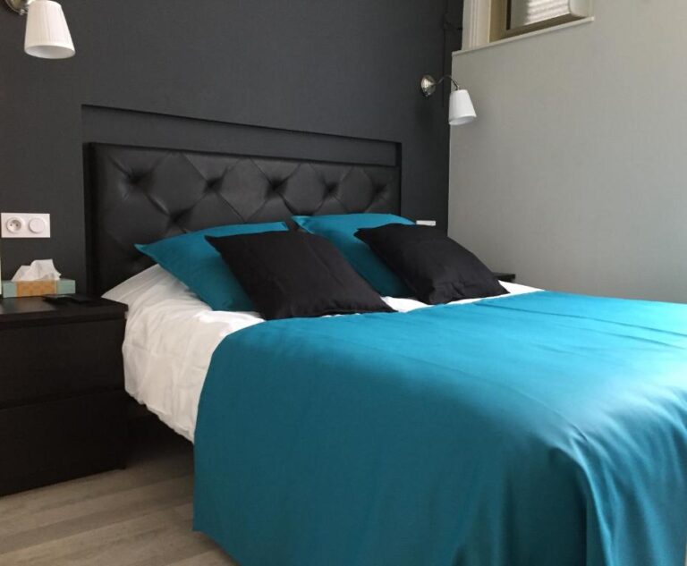 Aparthotel and Rooms Lens Review