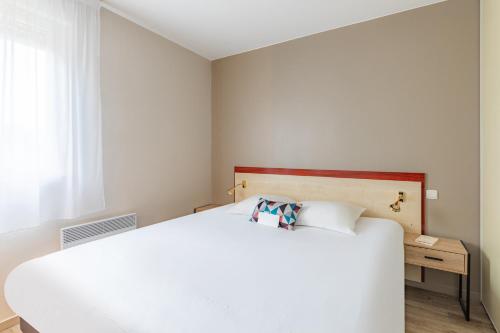 AppartCity Classic Limoges - Property Overview and Location