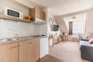 Appart'City Confort Reims Centre - Property Overview and Location