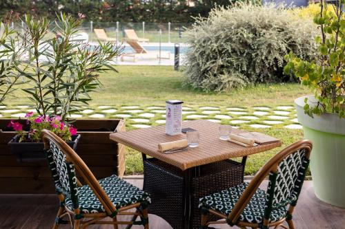 Artémis Hotel & Spa Bistro Coquet - Overview of Artémis Hôtel & Spa Bistro Coquet