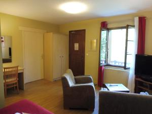 Auberge De Launay - Hotel Overview