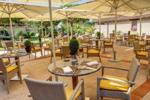 Auberge Du Cheval Blanc - Teritoria - Hotel Overview and Location