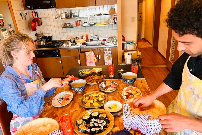 Authentic Vegetarian Sushi Cooking Class in Osaka - Class Overview