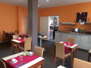 Bagnoles Hotel - Contact Hotel - Hotel Overview