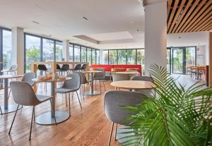 B&B HOTEL Deauville-Touques - Hotel Overview and Location