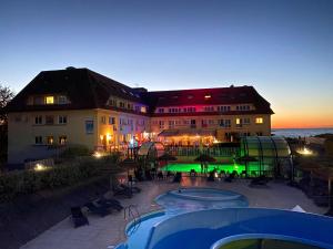 Beach Club Hotel - Location and Accessibility