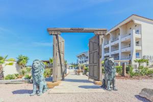 Bella Vista Hotel, Suites & Houses - Property Overview