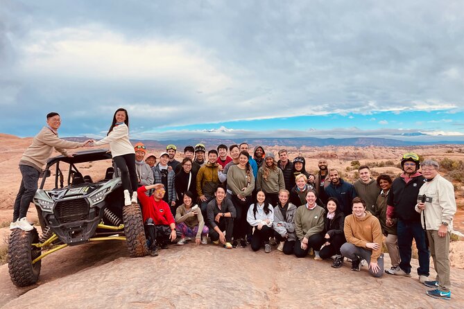 BEST! Hells Revenge U-Drive 4X4 Tour in Moab +Dinosaur Tracks!