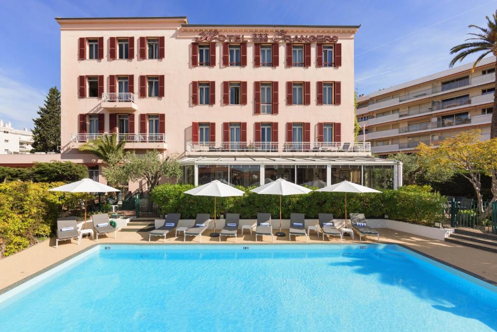 Best Western Hotel Des Orangers Cannes - Location and Accessibility