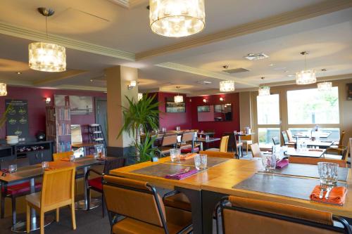 Best Western L'atelier 117 - Hotel Overview