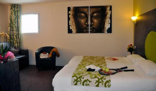 BRIT HOTEL CONFORT ALEXIA - La Souterraine - Hotel Overview and Location