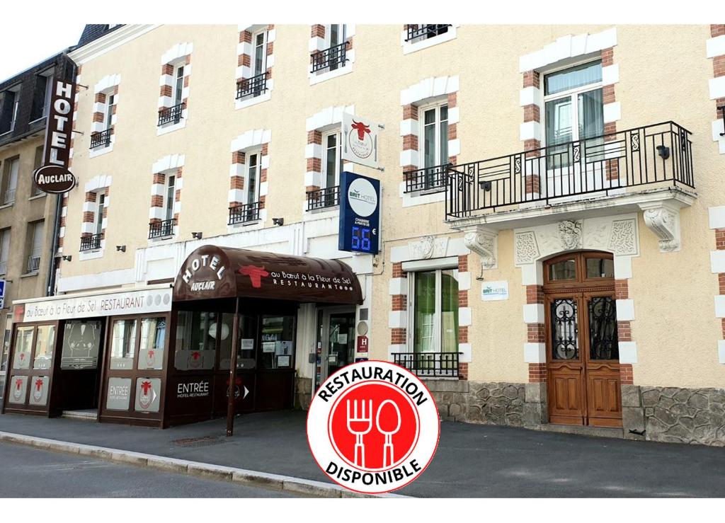 Brit Hotel Confort Auclair - Accommodation and Amenities